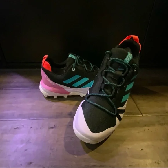 Adidas 🆕 Women Terrell 305 Trail Running Shoes